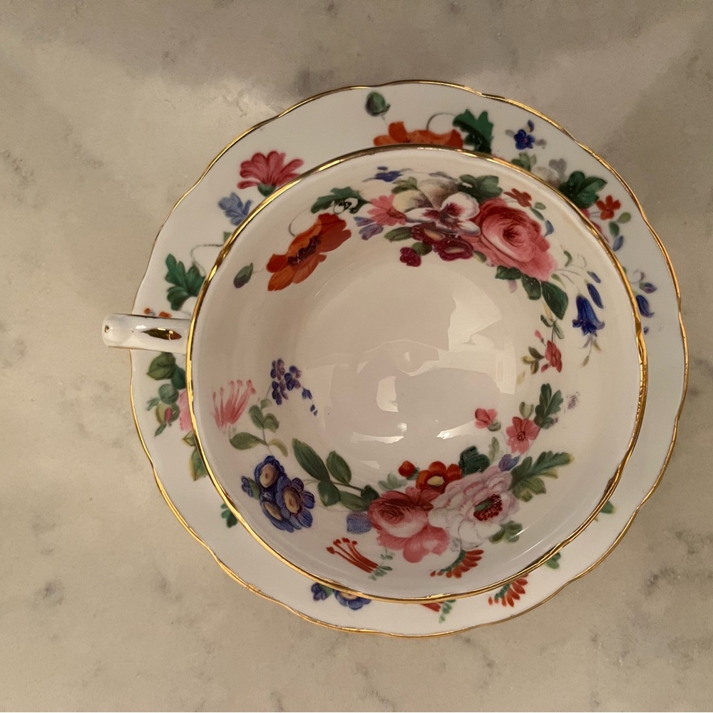 Vintage Ye Olde Grosvenor English Bone China Teacup and Saucer Set Floral - Picture 3 of 6